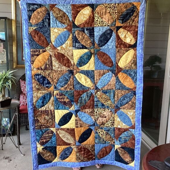 Patchwork Quilt with Blue and Brown Tones - Picture 2 of 16